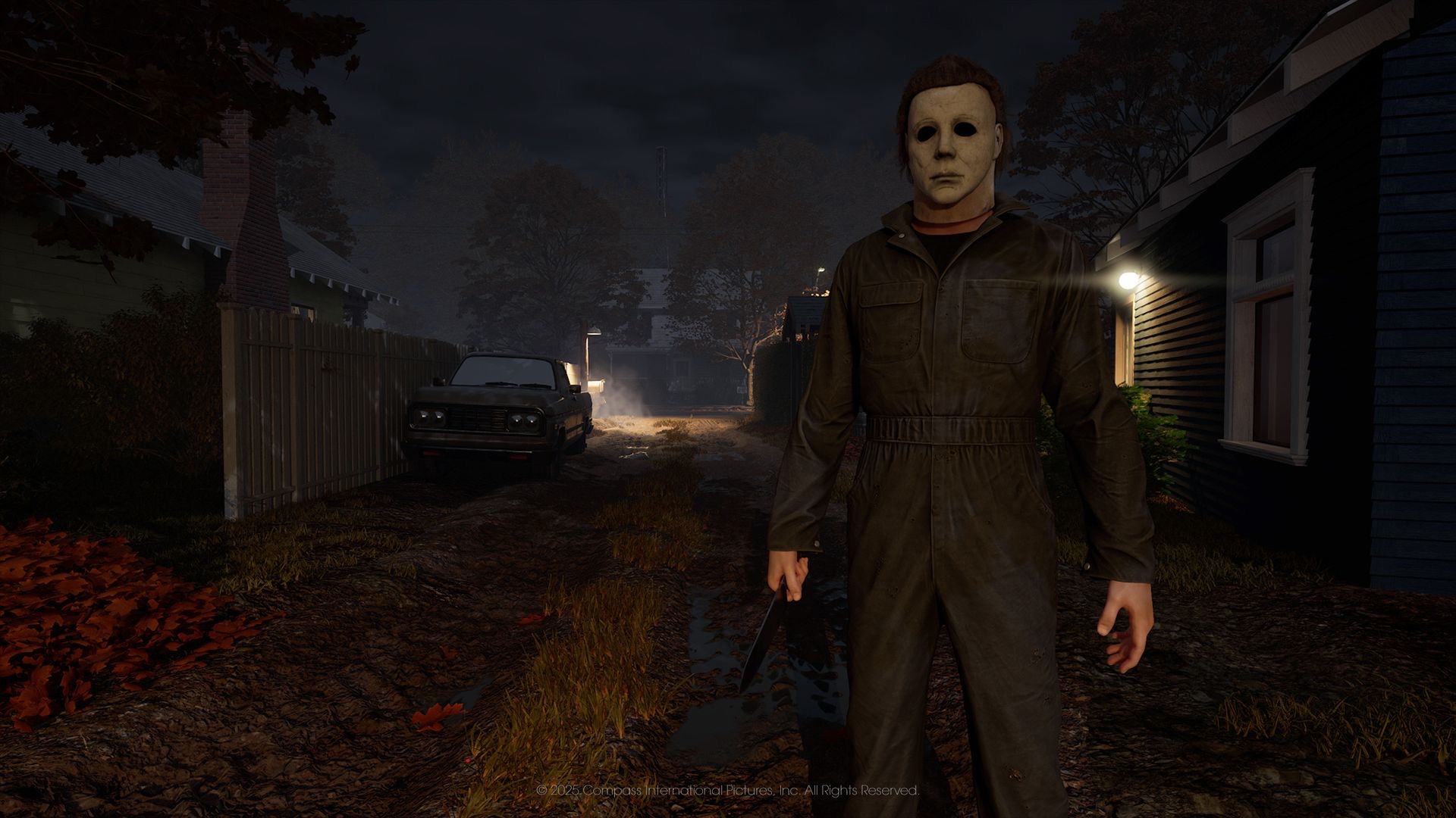 Official Halloween: The Game screenshot — Haddonfield streets built for both solo and multiplayer play